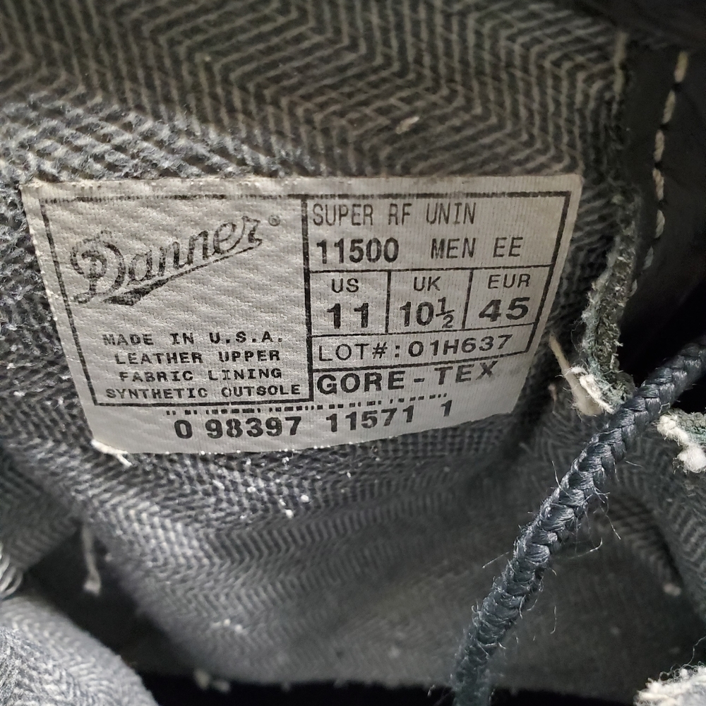 Mens boots